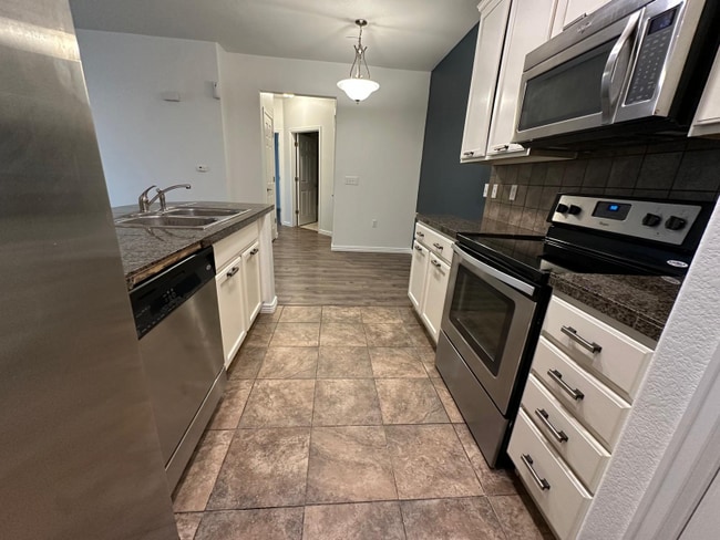 Photo - 2672 S Cathay Way Unidad 103