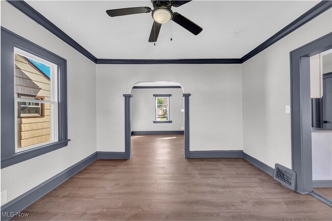 Photo - 8302 Pinegrove Ave