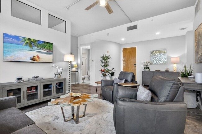 365 SE 6th Ave Unit 309