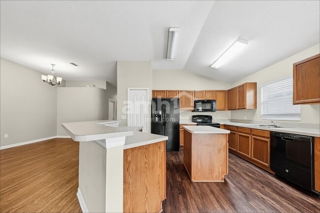 Photo - 12828 Standbridge Dr