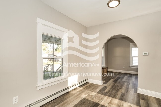 Photo - 25163 Pearl St