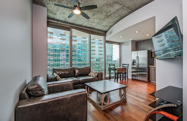 Photo - 5925 Almeda Rd Condo Unit 12306