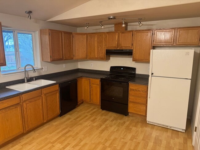 Photo - Great Single level home!