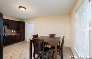 Photo - 430 Demya Dr