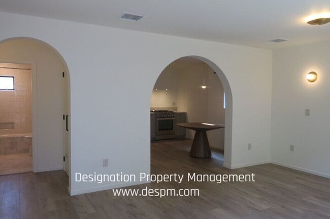Building Photo - 3181 Verdugo Pl Unit 3183 Verdugo Pl 3183 Rental
