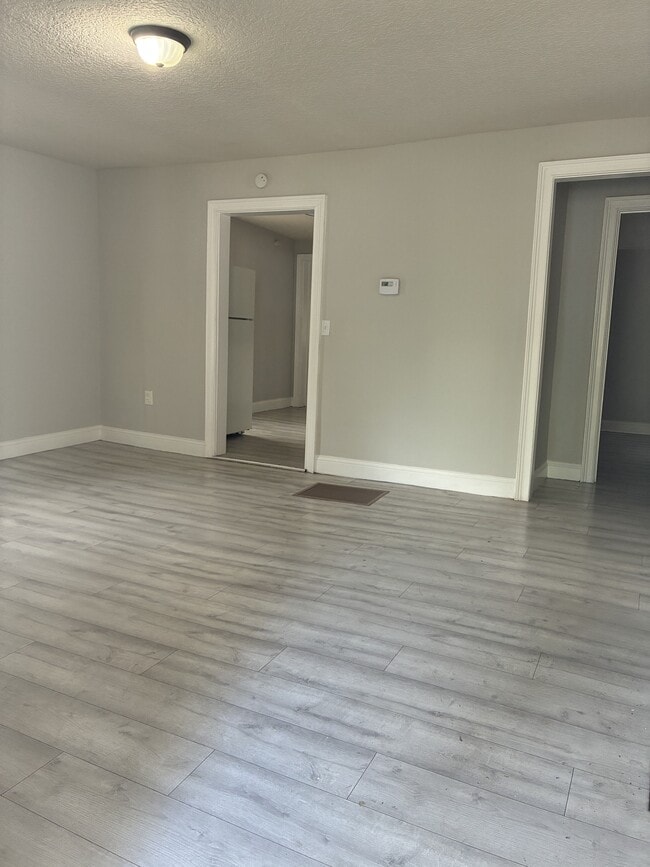 Photo - 2344 Johnson Ave
