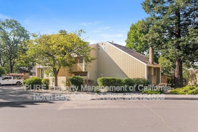 Building Photo - 9631 Old Redwood Hwy