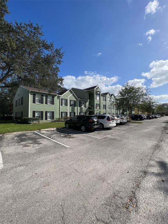 Building Photo - 2035 Dixie Belle Dr Unit 2035G Rental