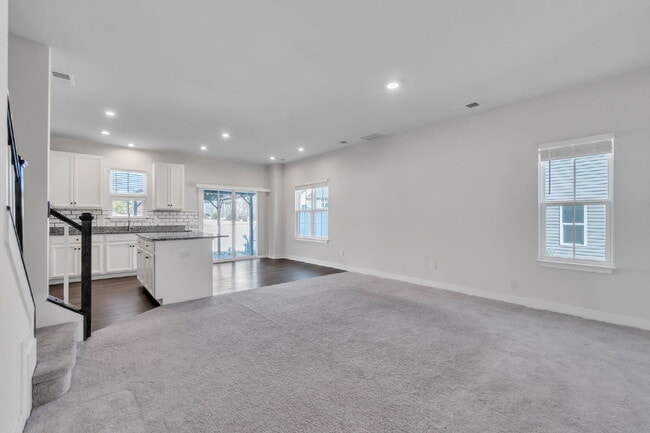 Photo - Beautiful 3 Bedroom, 2.5 Bathroom Townhome with 1-Car Garage $1,650/mo rent