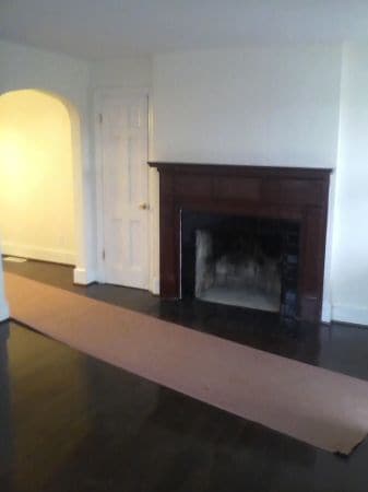 Photo - 2530 E 7th St