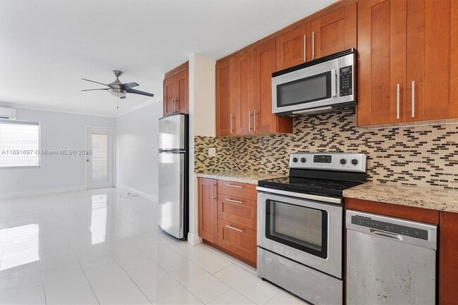 Photo - 851 Meridian Ave Unit 24