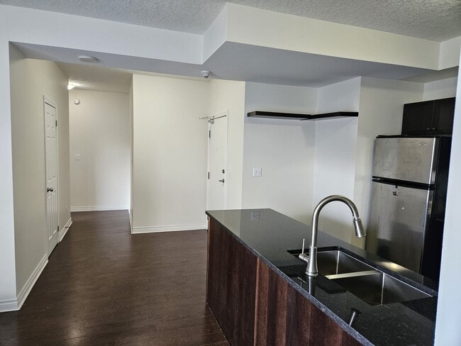 Building Photo - 170 Water St N Unit 701