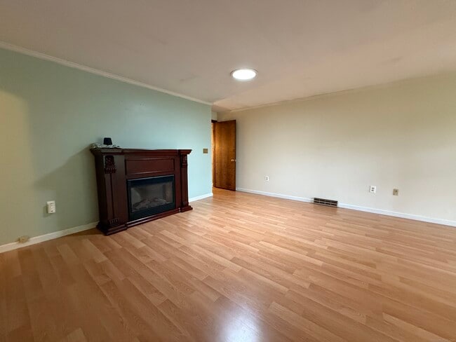 Photo - 56 Wedgewood Dr