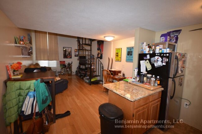 Photo - 381 Dorchester St Condo Unit a10