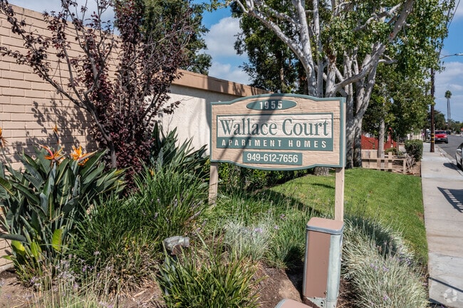 Photo - Wallace Court Apartments