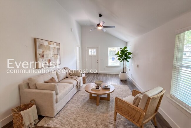 Photo - 4 Bed & 2 Bath House in Chattanooga / Pet-Friendly / Available Now!