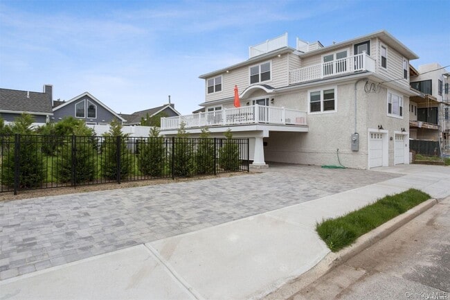 Photo - 44 Buxton St