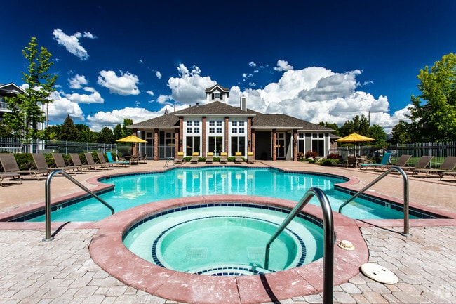 Building Photo - Pinnacle Mountain View Rental
