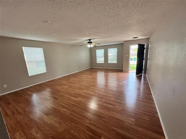 Photo - 7805 Shoal Bend