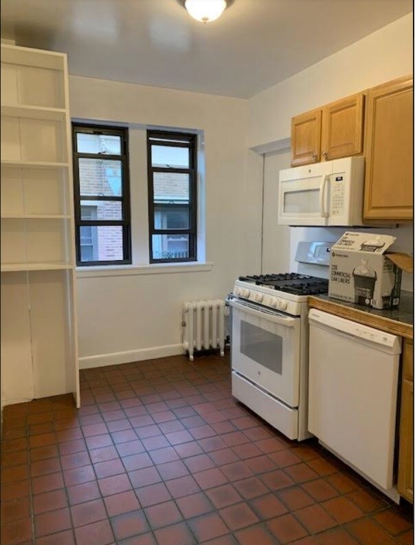 Photo - 456 Park Dr Apartment Unit 19