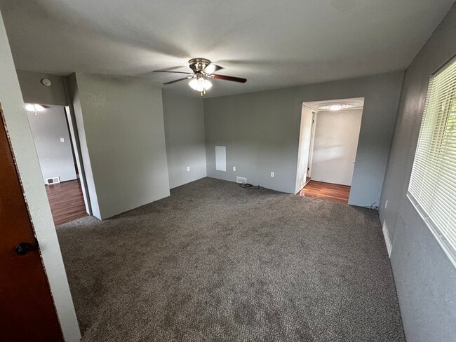 Photo - 1461 Collier Ave