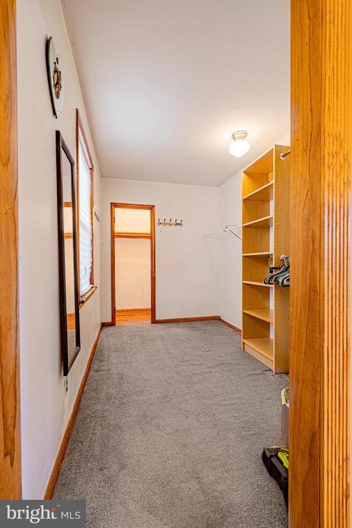 Photo - 211 Marlyn Ave