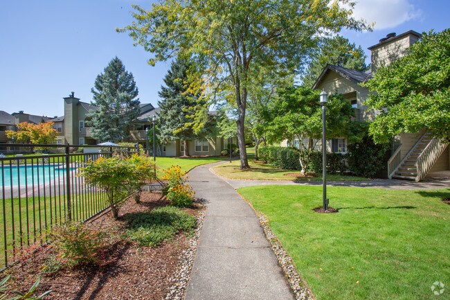 Overlook at Murrayhill Apartments