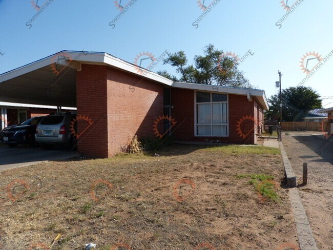 Building Photo - 1209 Cameo St Unit A
