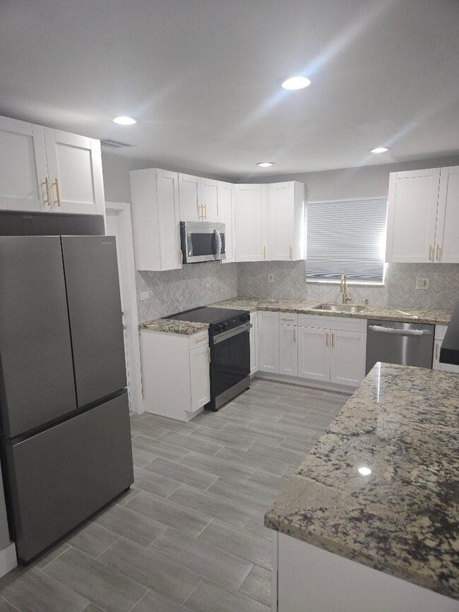 Photo - 7531 Polk St