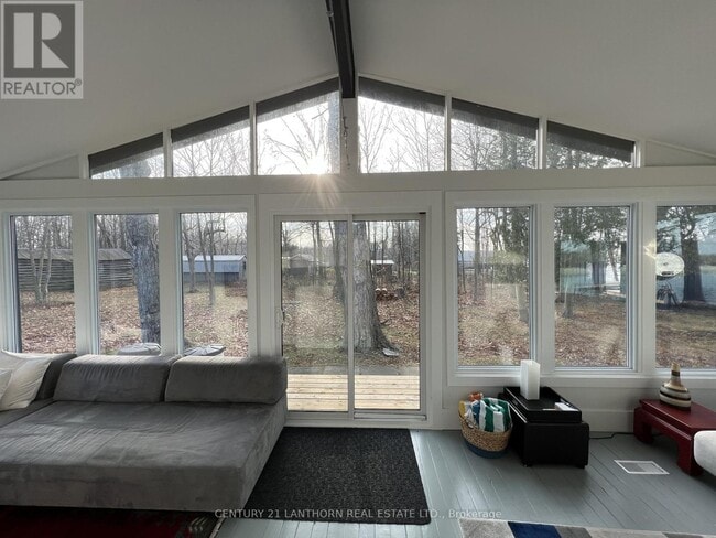 Photo - 240 Salmon Point Rd