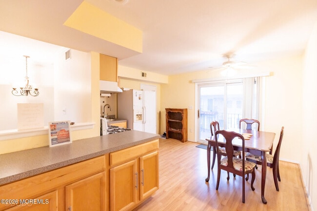 Photo - 187 Evergreen Rd Unit 4b