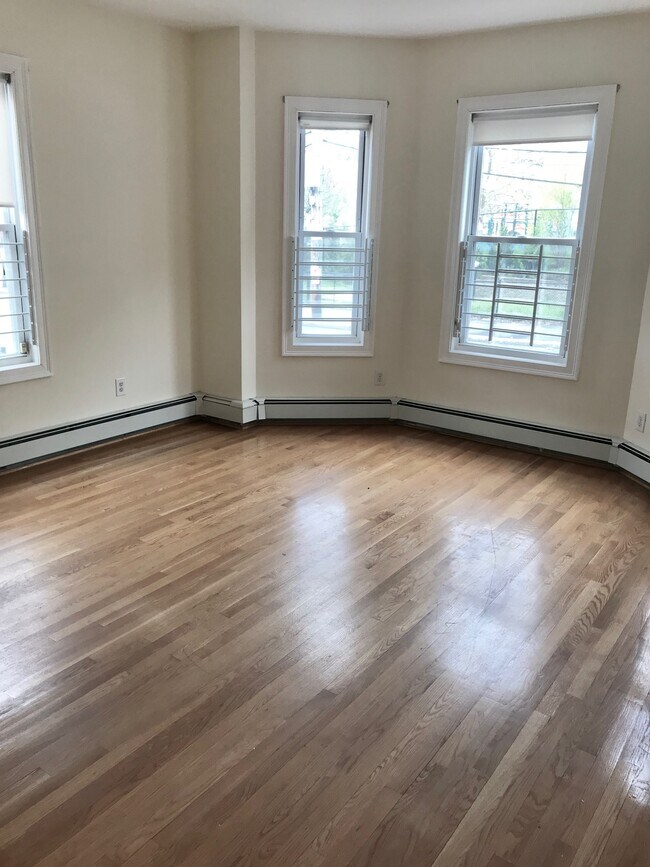 Photo - 14 Schiller St Unidad 3