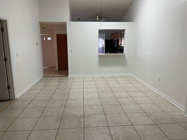 Photo - Great location, freshly painted, close to turnpike.