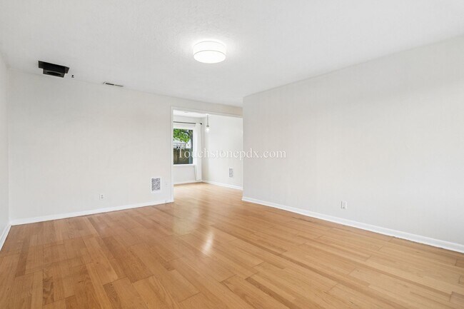 Photo - Updated NE Portland Home w/Fenced Yard and Upgrades!