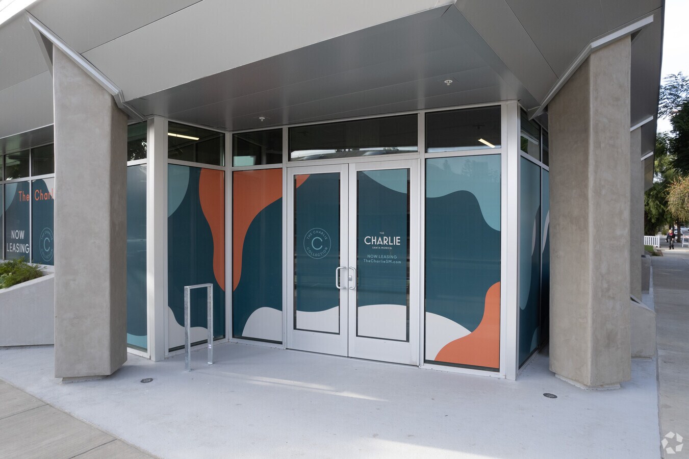 Photo - 2225 Broadway