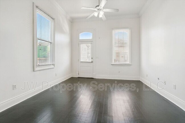 Photo - 1030-1032 Piety St