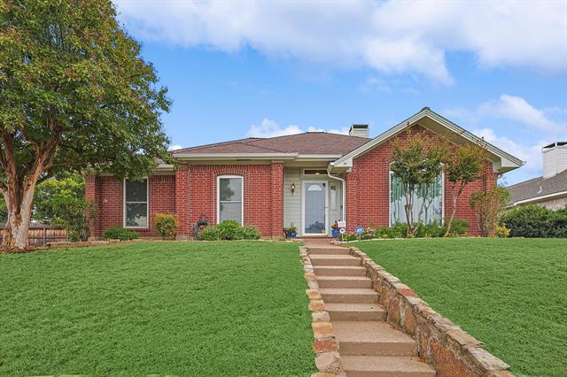 Photo - 8240 Woodstream Dr