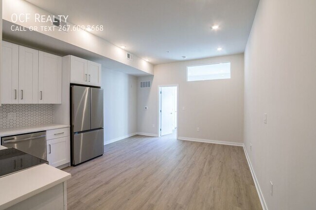 Photo - 1330-34 S Patton St Unidad 404