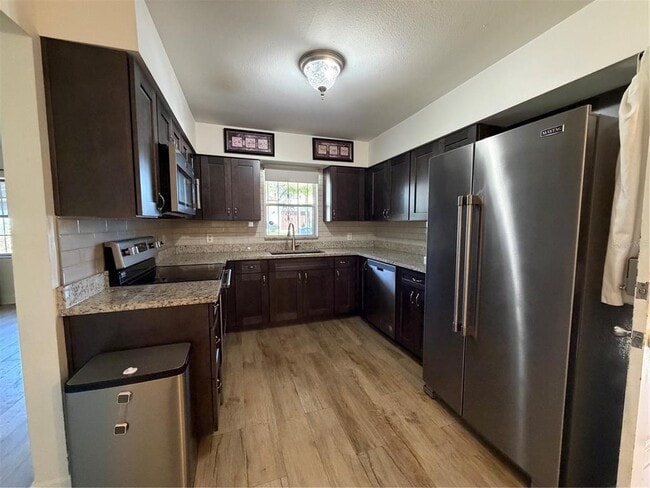 Photo - 3230 W St Conrad St