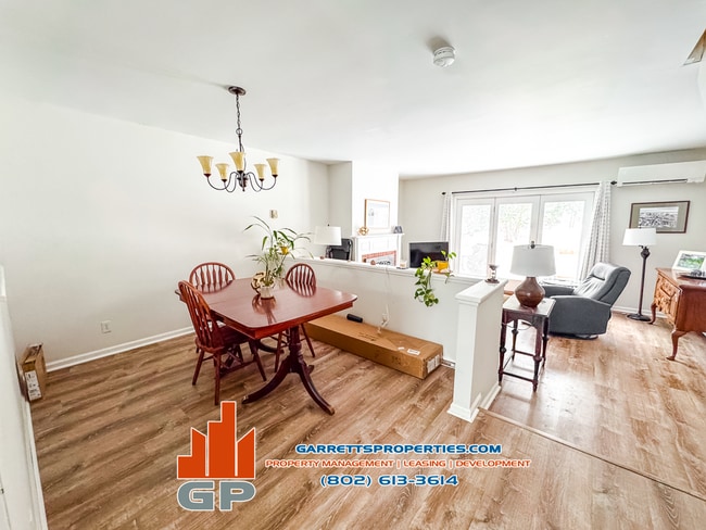 Photo - 267 Eastview Cir Unit 267 Eastview Cir  1