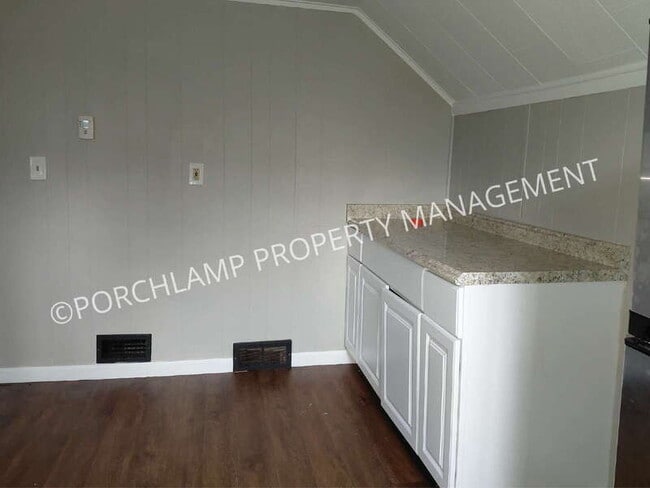 Photo - 319 E Forest Ave Unit #2