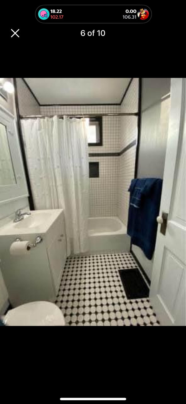 Photo - 2121 Osborn St