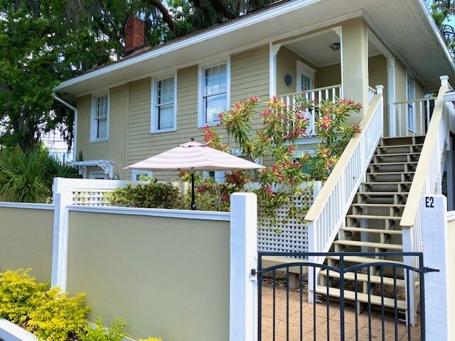 Photo - 1010 E Victory Dr Unidad E2