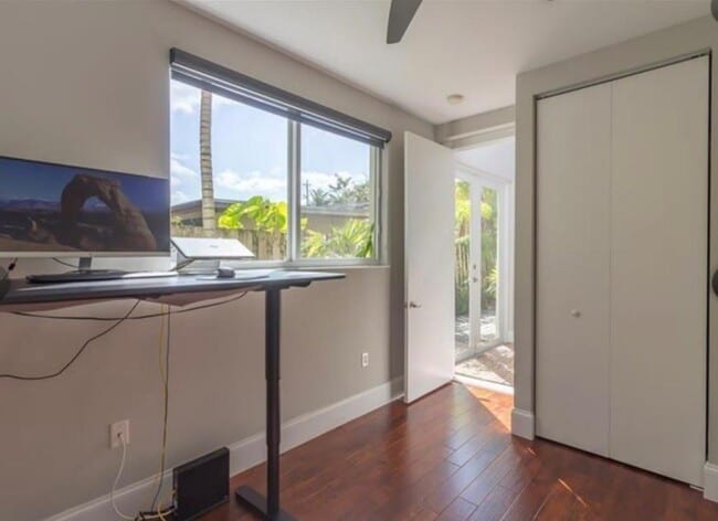 Photo - 731 SE 13th St