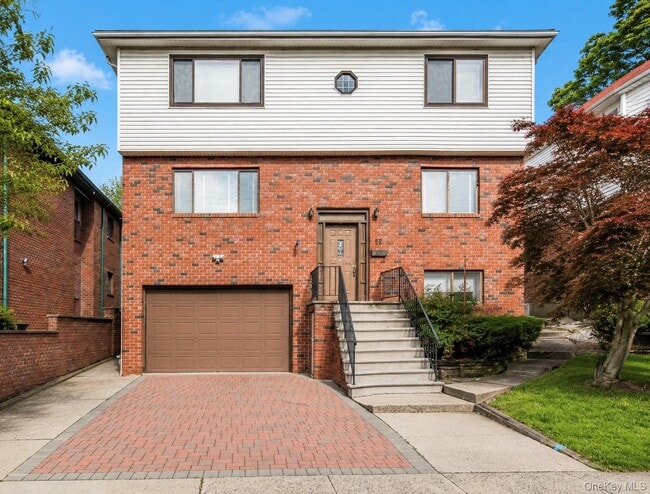 Building Photo - 57 1st St Unit 2