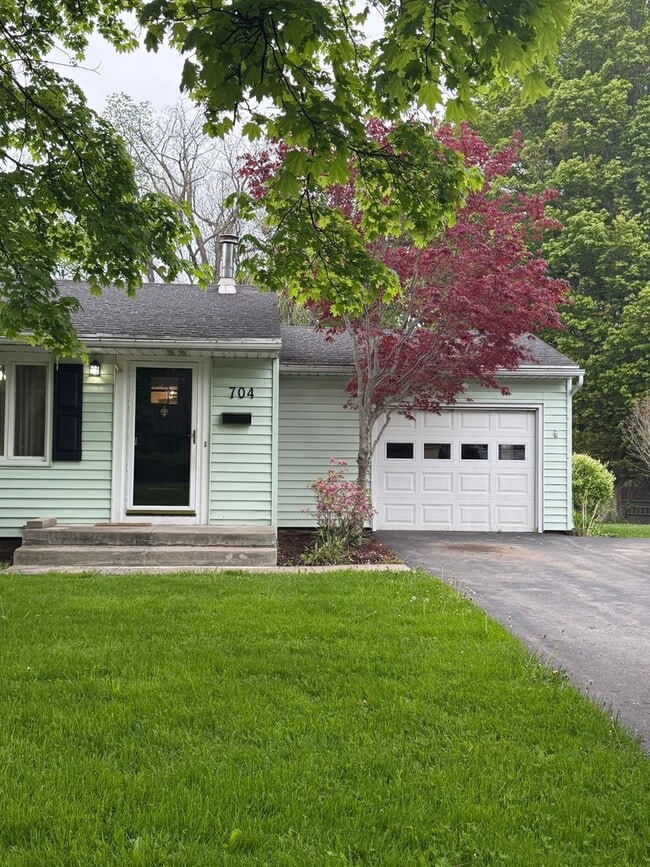 Photo - Fully Remodeled 3 bedroom House