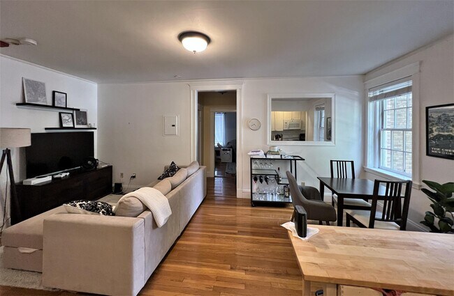 Photo - 852 Massachusetts Ave Unit 3