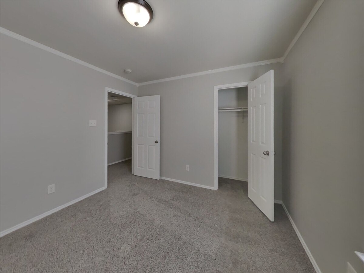 Photo - 21206 Bridgemeadows Ln House
