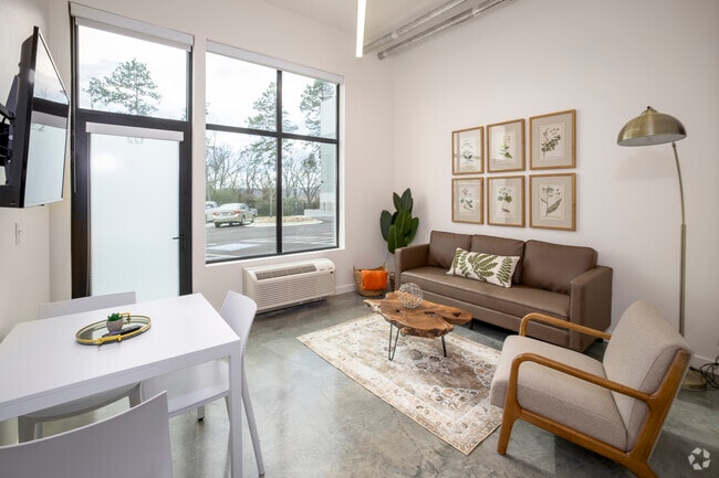 Studio 4 - Living Room