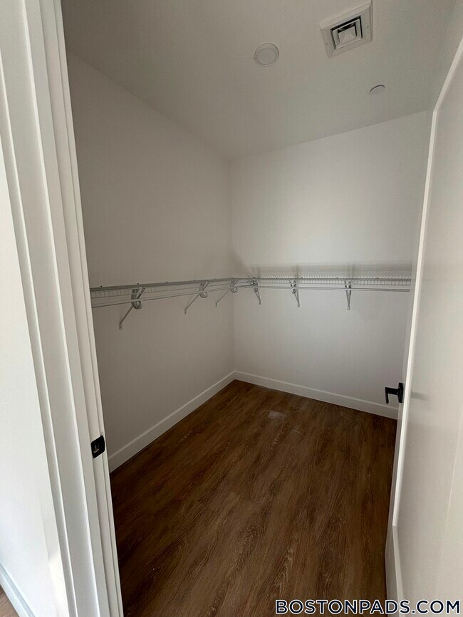 Photo - 199 Gardner St Unidad 115